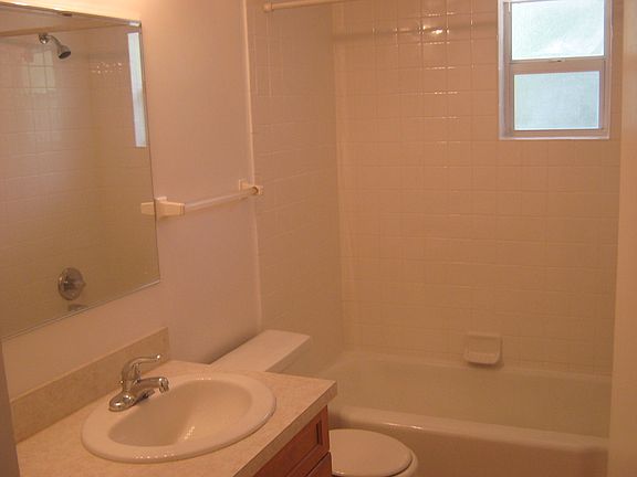5th image of 1839 NW 39th Ter