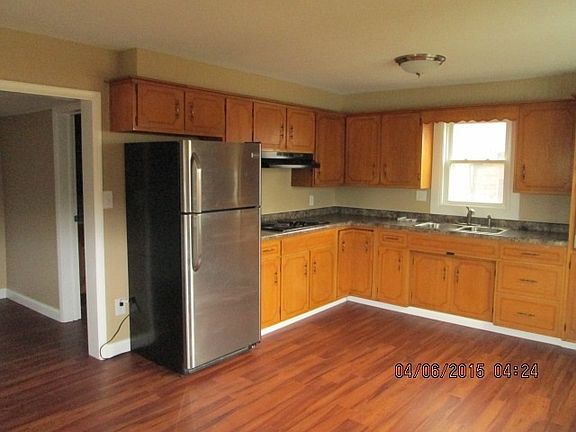 new laminate counter tops. All new wiring.