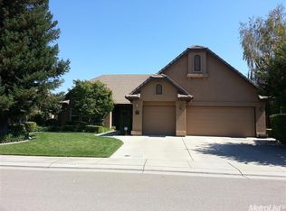 1122 Inverness Dr, Lodi, CA 95242