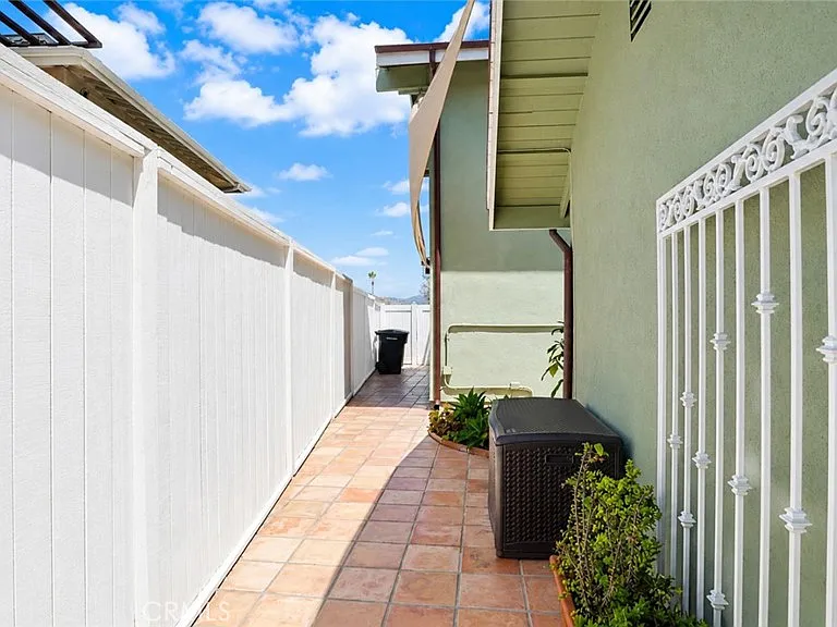 34081 Calle La Primavera — Photo 43
