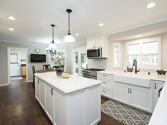 3rd image of 23728 Calistoga Pl