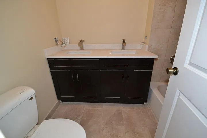 1738 W Huron St #F3 — Photo 15