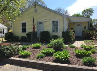 15 S Garden St, Uxbridge, MA 01569