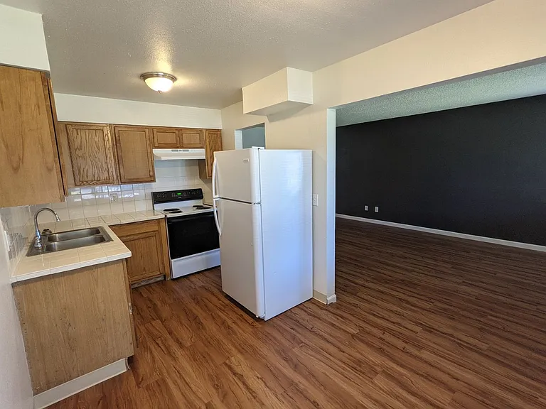 Cully Park Apartments — Photo 55
