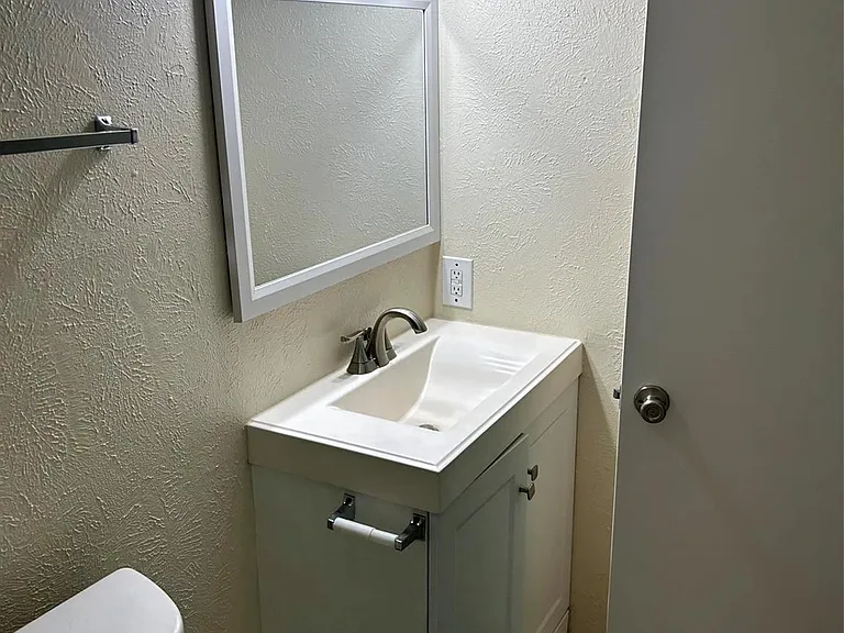 5018 Ridgecreek Dr — Photo 10