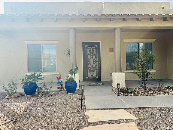 3rd image of 9524 S Camino Adamada