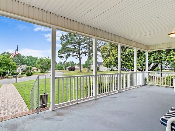2nd image of 115 Riverdale N