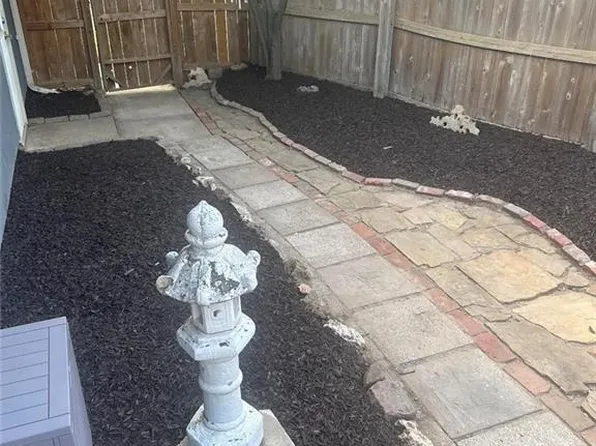 14400 E 40th St S, Independence, MO 64055