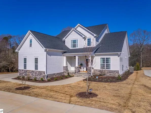 798 Enoree River Pl, Greer, SC 29651