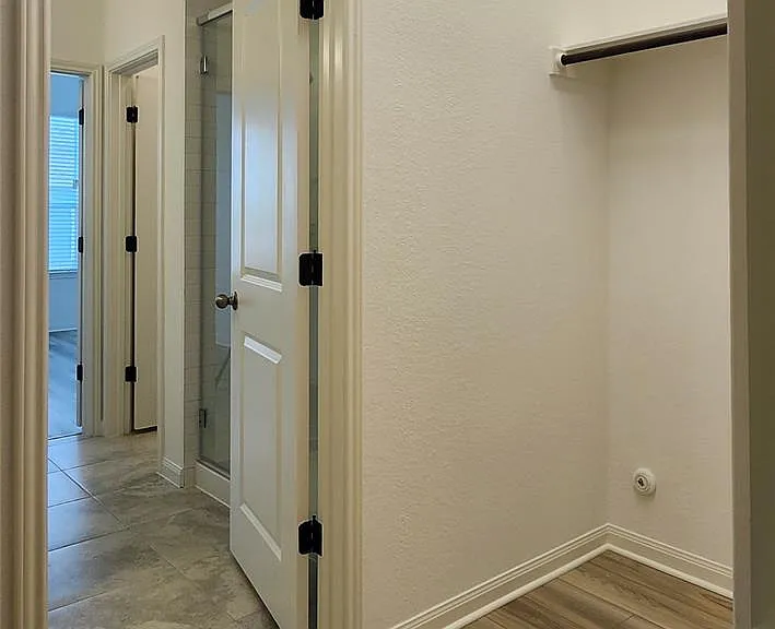 5303 Bruno St — Photo 27