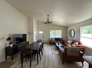 8230 E Snowy Pass Cir, Wasilla, AK 99654