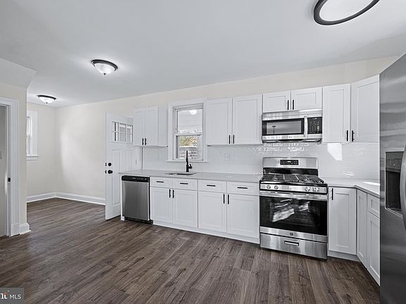 4th image of 5510 Sefton Ave