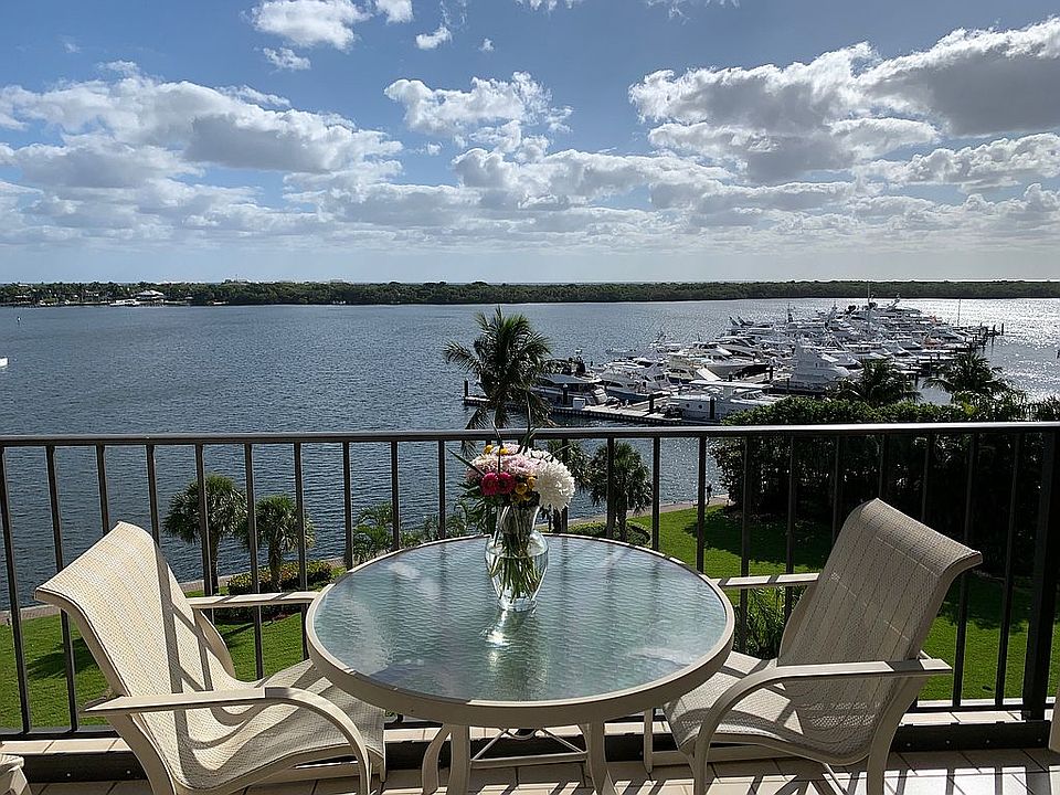 1st image of 124 Lakeshore Dr #7300