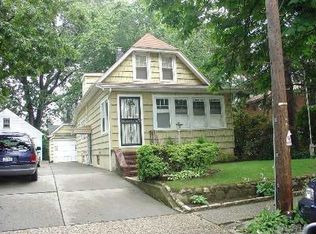 4027 189th St, Flushing, NY 11358