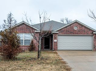 441 E McCann Rd, Rogers, AR 72758