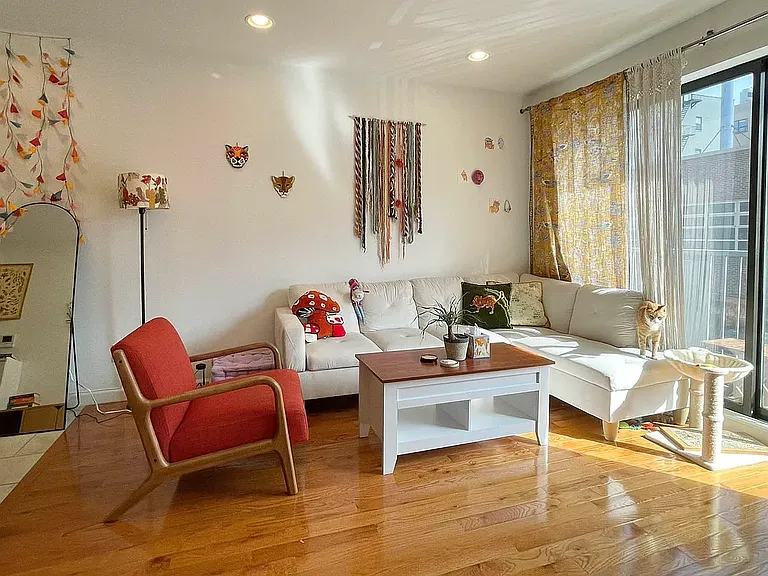 369 W 126th St #6 — Photo 8