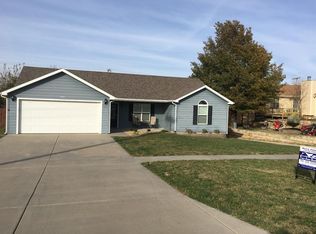1608 Saint Marys Rd, Junction City, KS 66441