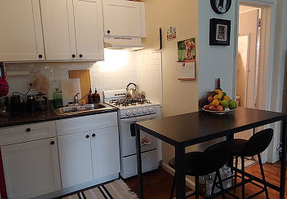 4th image of 65 Atlantic Ave APT 9