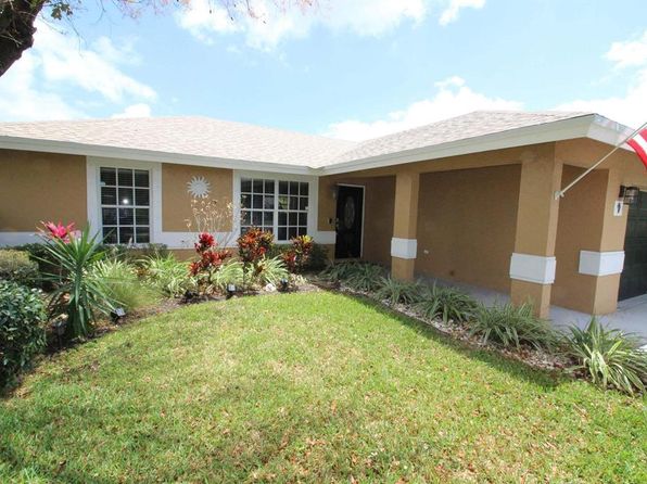 147 NW 10th Ave