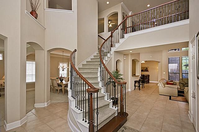 1st image of 6475 Basilwood Dr