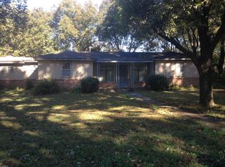 1240 Whitmore Rd, Memphis, TN 38106