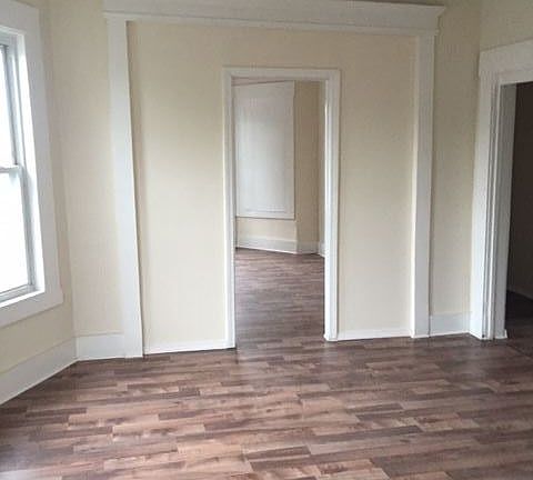 3rd image of 357 Howard Ave Fl 3