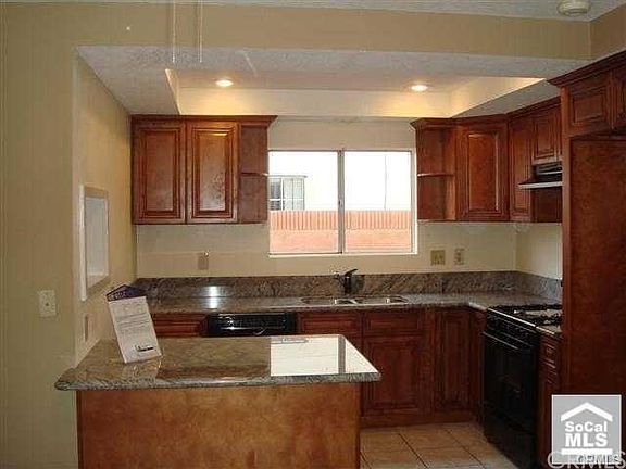 2nd image of 10481 Florence Ave