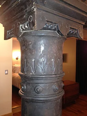 Sold by Corcoran | media 7