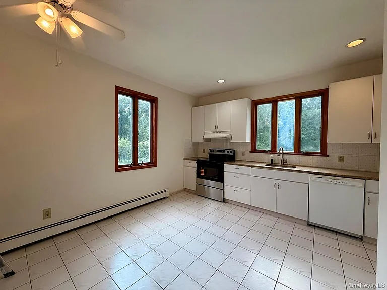 110 Baron De Hirsch Rd #2 — Photo 7