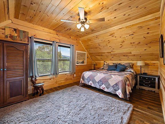 36th image of 11869 E Valley Rd