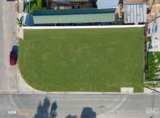 500 Lawson Rd, Bakersfield, CA 93307