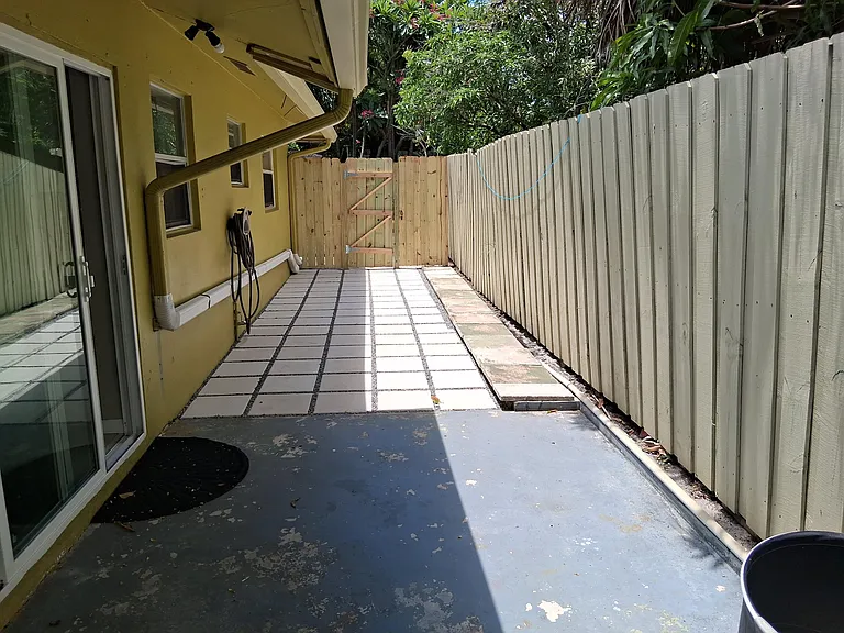 212 Palmetto Dr — Photo 9