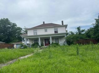 503 S 5th St, Okemah, OK 74859