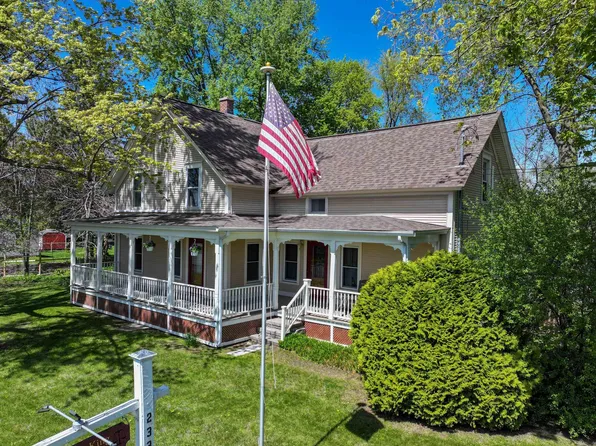 2337 VT Route 7, Middlebury, VT 05753