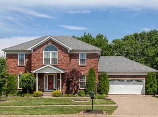 6608 Woodrow Way, Louisville, KY 40228