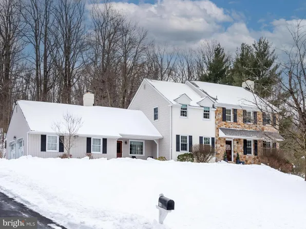 608 Brainerd Pl, Exton, PA 19341