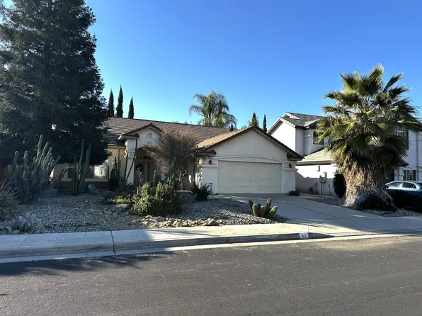 62 N Helm Ave, Clovis, CA 93612