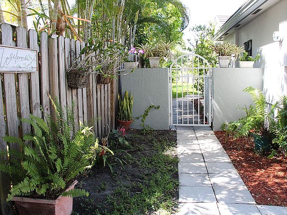 2nd image of 18951 NW 19th St