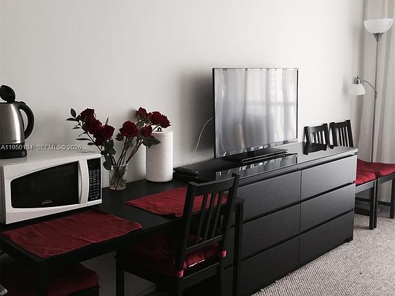 5th image of 19201 Collins Ave #1033