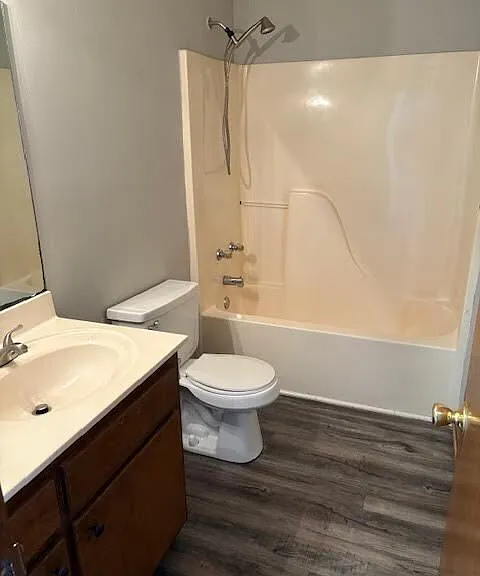 203 Windham Rd — Photo 6
