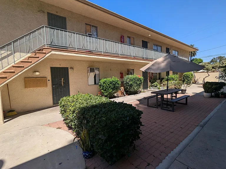 2845 E Spaulding St — Photo 14