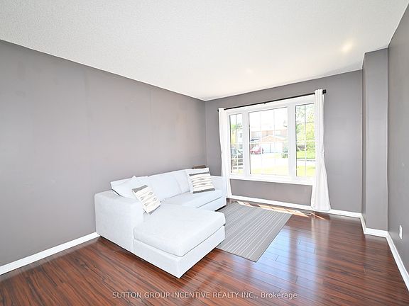 5th image of 98 Cardinal St