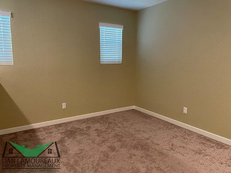 2121 Millsap Pl — Photo 13