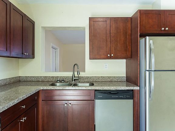 4th image of 4522 NW 204th St