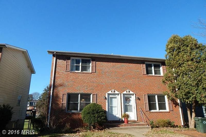 1st image of 449 Willow Lawn Dr