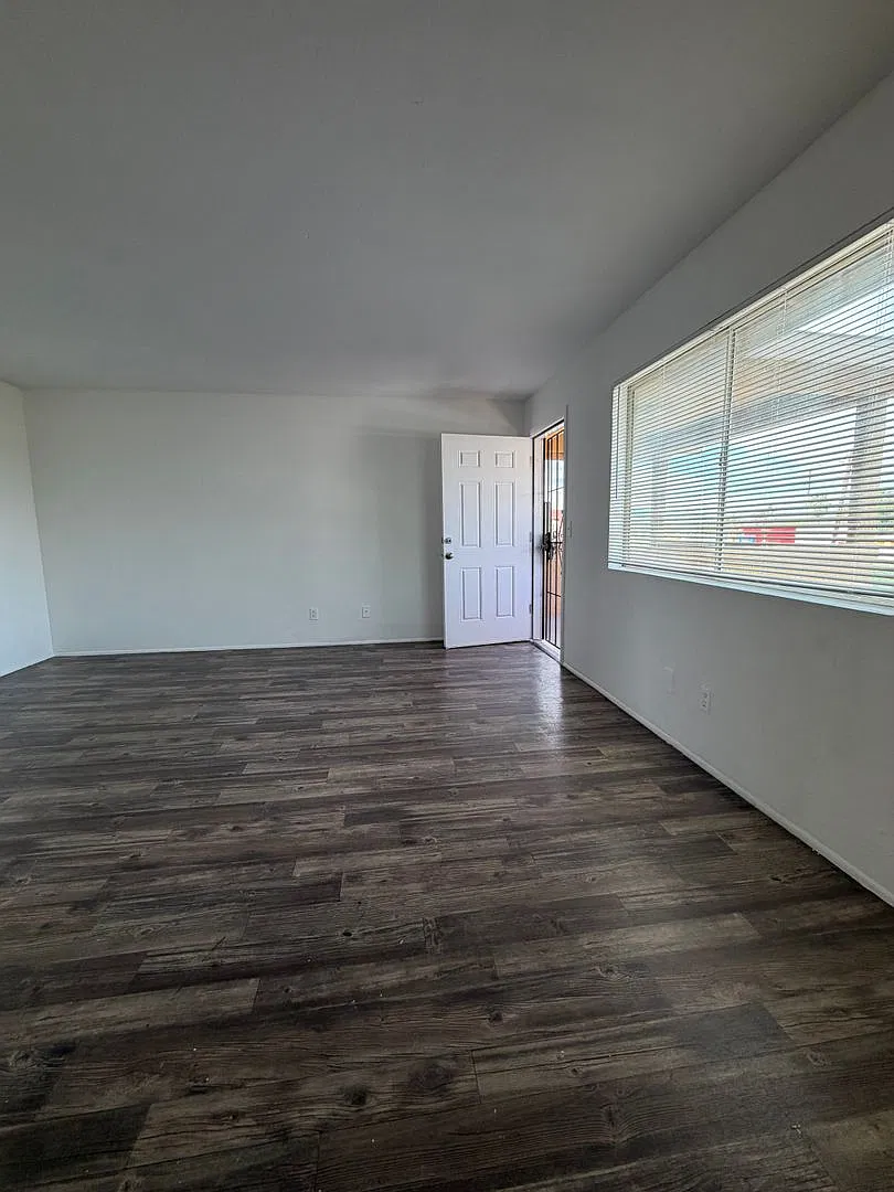 Apartments on Twelve — Photo 4