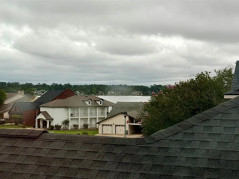 110 Cove — Photo 3