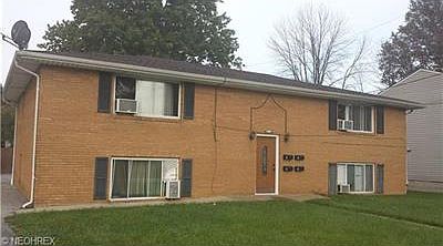 2nd image of 1816 Leavitt Rd