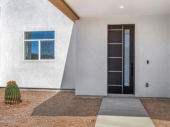 4th image of 1564 Pinguinos Ct