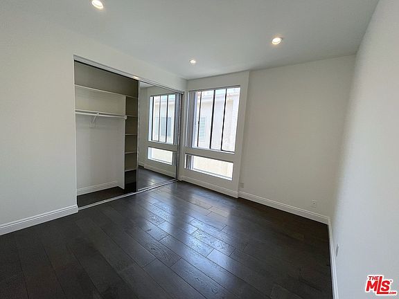5th image of 1917 Manning Ave APT 3